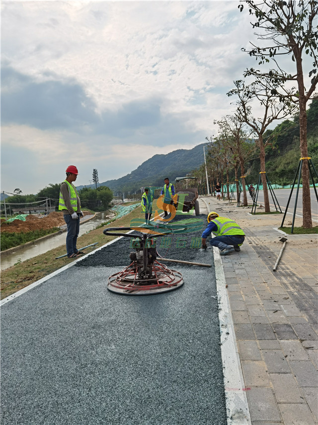 廣汕公路一標(biāo)透水混凝土